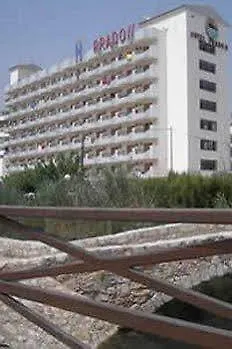 Hotell Arena Prado 4*