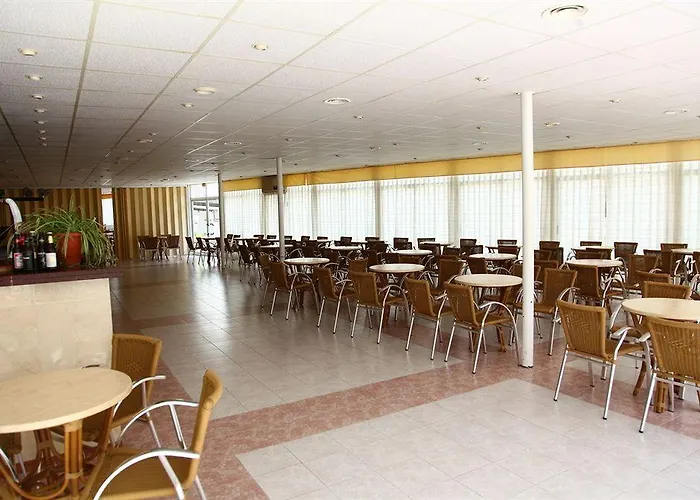 Hotell Arena Prado 4*